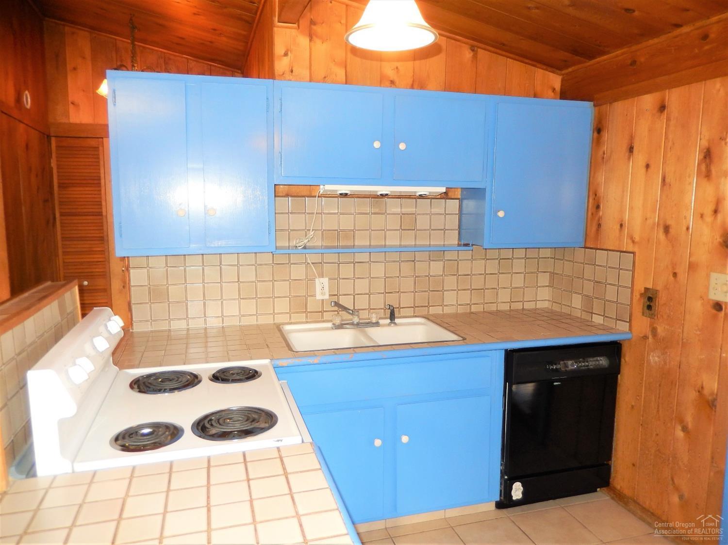 Golden Horseshoe - Residential