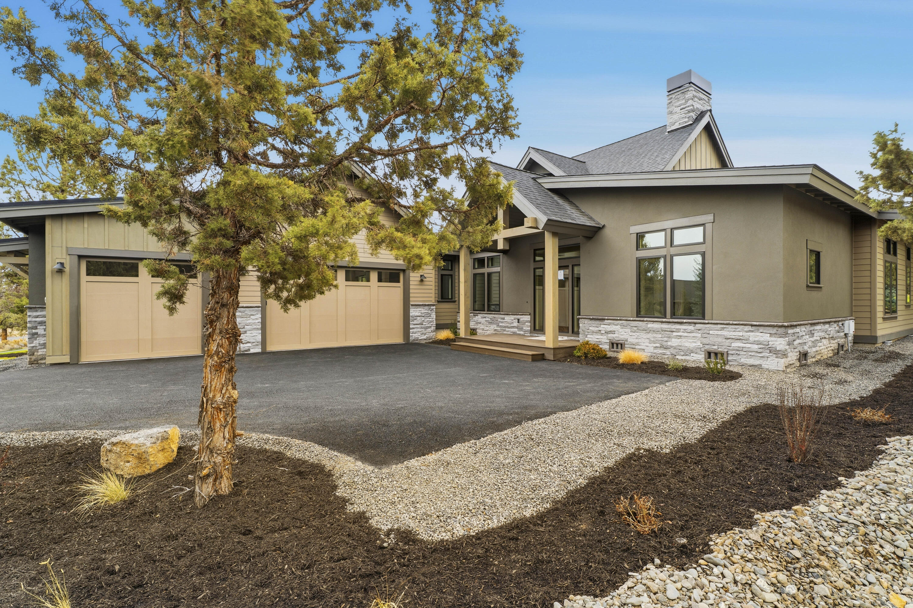 Eagle Crest - Residential