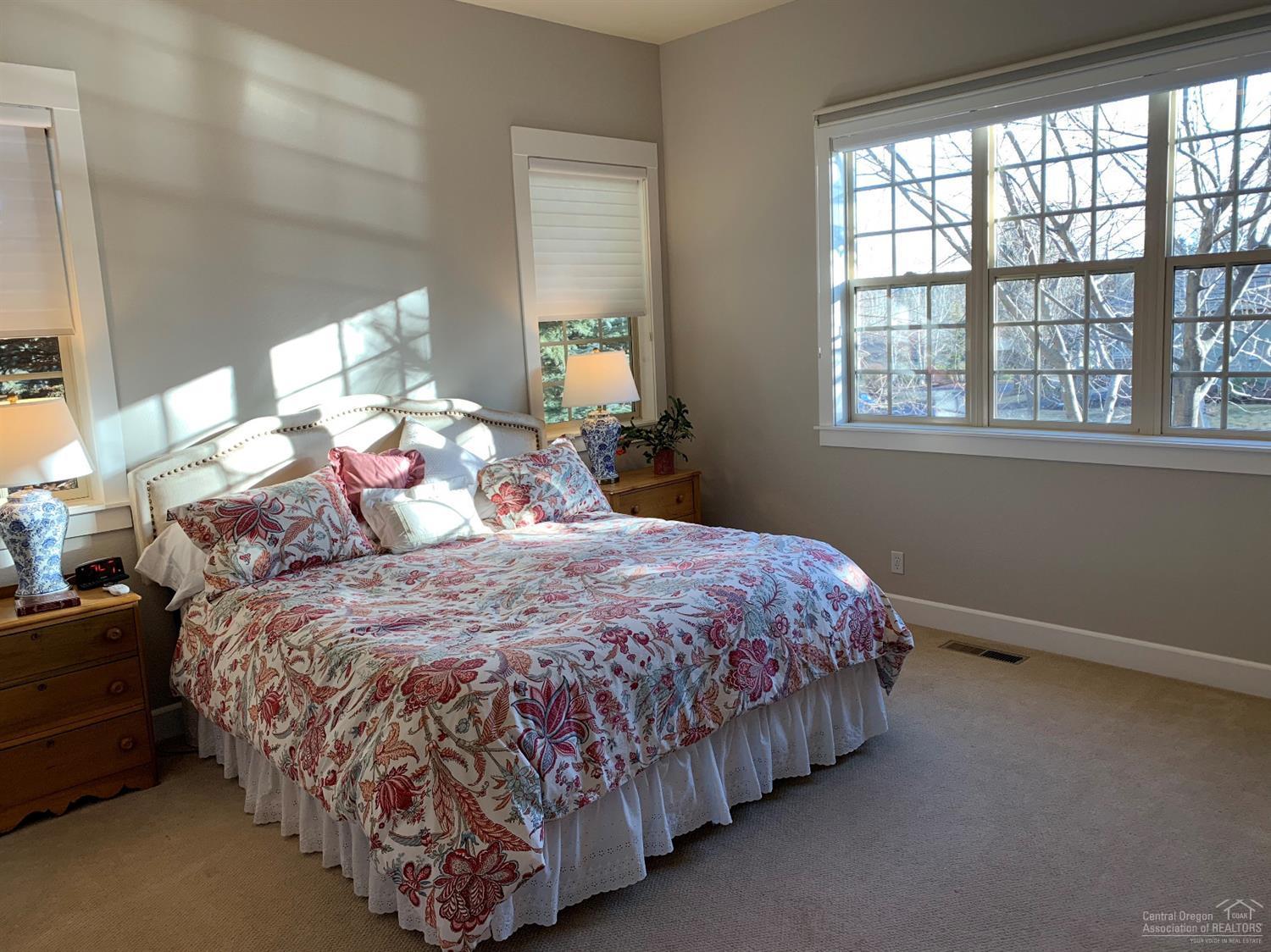 Broken Top - Residential