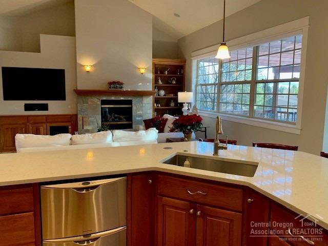 Broken Top - Residential