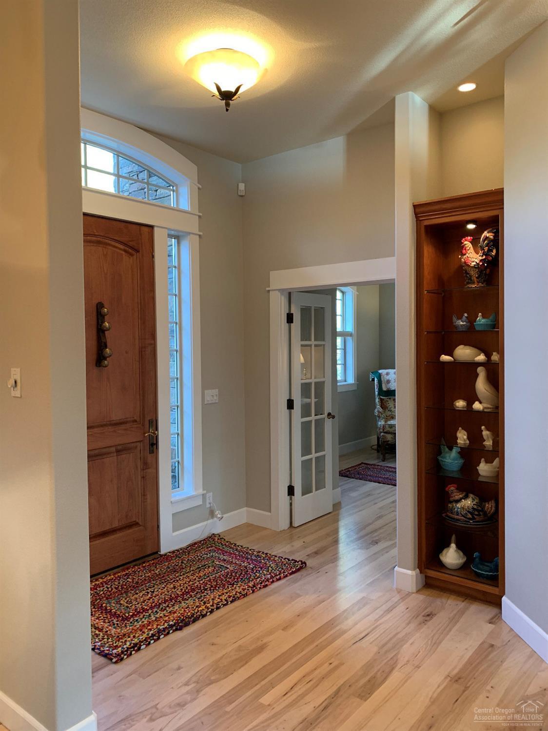 Broken Top - Residential