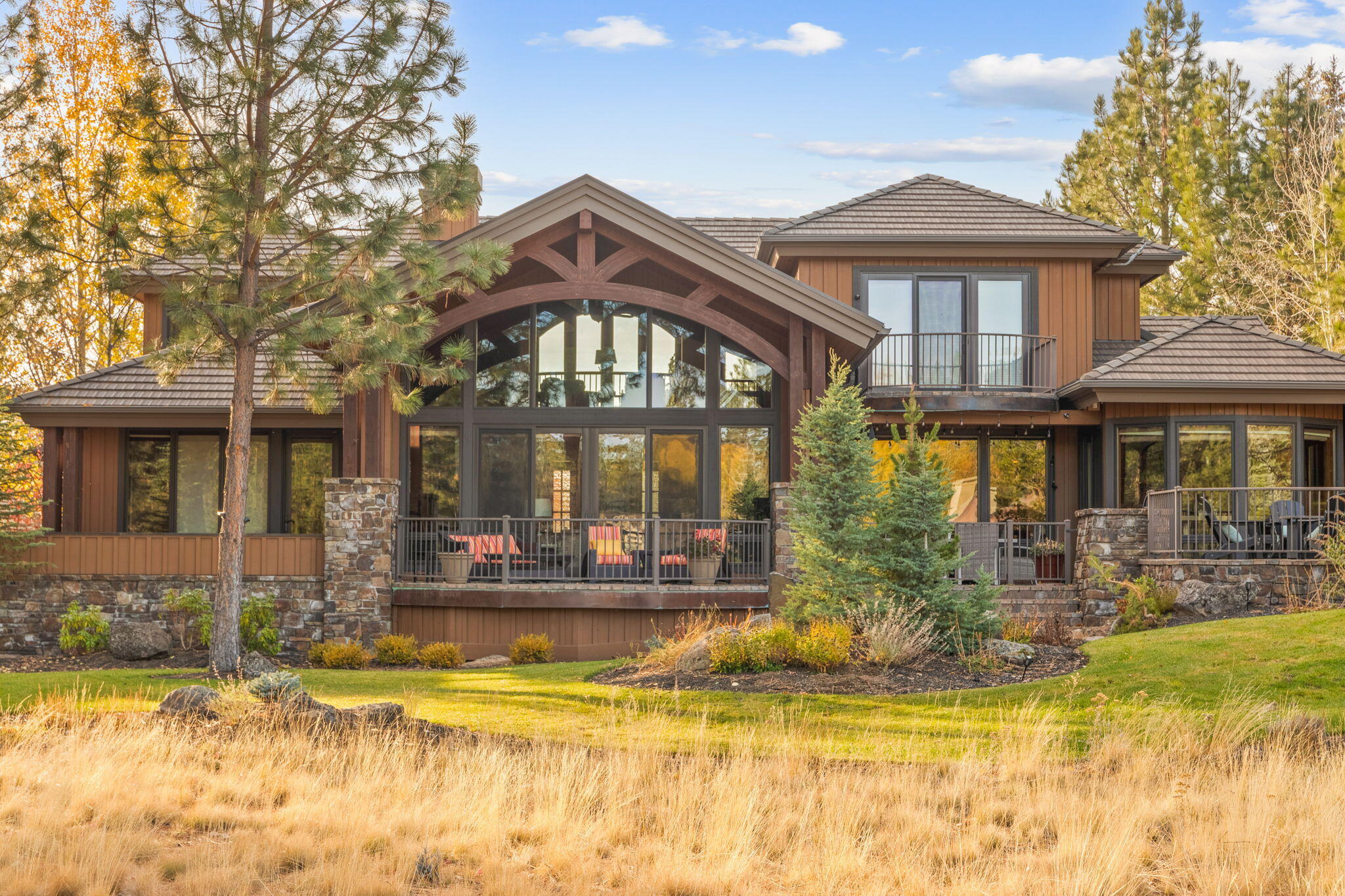 Broken Top - Residential