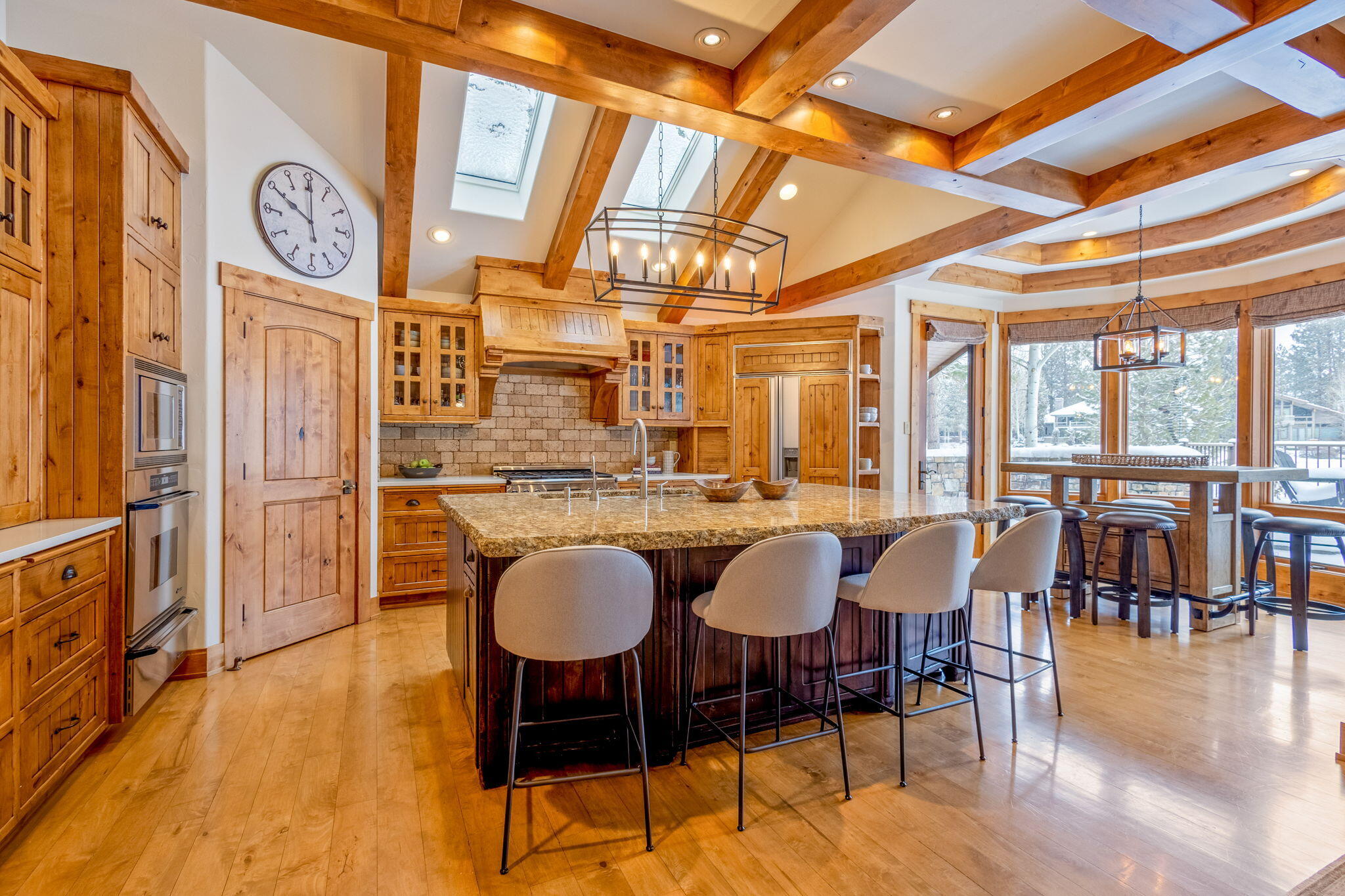 Broken Top - Residential