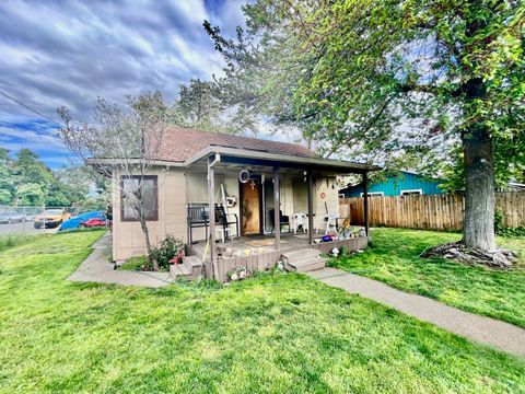 714 Narregan Street Medford OR 97501