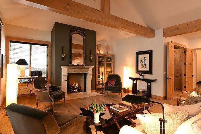 PointsWest - Residential