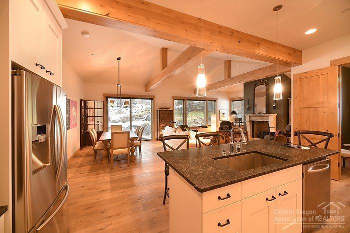 PointsWest - Residential
