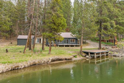 Tiny photo for 51970 Old Wickiup Road, La Pine, OR 97739 (MLS # 220186066)