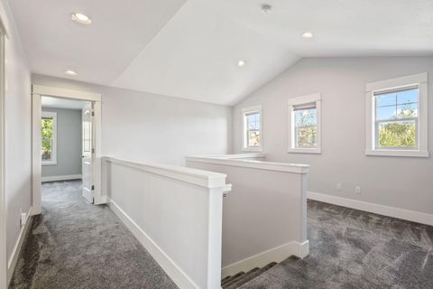 Tiny photo for 1082 SE Yarrow Avenue, Madras, OR 97741 (MLS # 220215602)