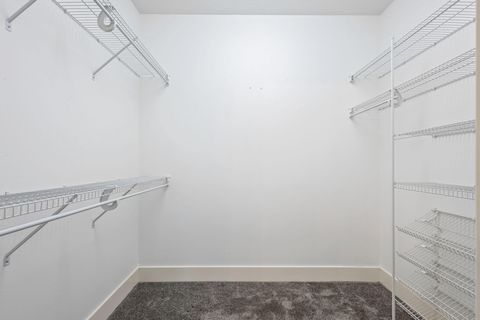 Tiny photo for 1082 SE Yarrow Avenue, Madras, OR 97741 (MLS # 220215602)