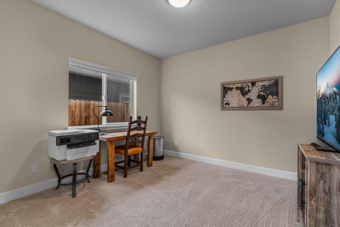 Tiny photo for 4980 SW Zenith Avenue, Redmond, OR 97756 (MLS # 220212433)