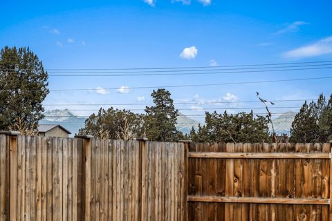 Tiny photo for 4980 SW Zenith Avenue, Redmond, OR 97756 (MLS # 220212433)