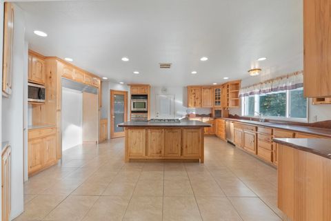 Tiny photo for 1480 Bridge Lane, Wolf Creek, OR 97497 (MLS # 220211971)