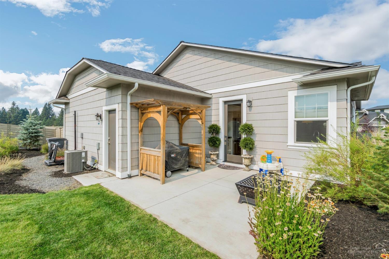 Hidden Hills - Residential