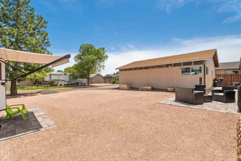 Tiny photo for 2108 NW 13th Street, Redmond, OR 97756 (MLS # 220224098)