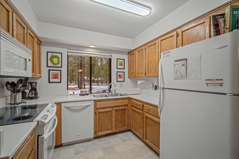 Tiny photo for 57522 Tamarack #13, Sunriver, OR 97707 (MLS # 220215753)