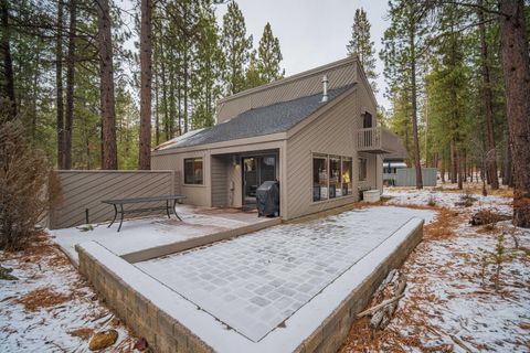 Tiny photo for 57522 Tamarack #13, Sunriver, OR 97707 (MLS # 220215753)