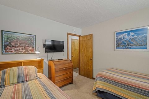 Tiny photo for 57522 Tamarack #13, Sunriver, OR 97707 (MLS # 220215753)