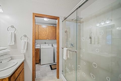 Tiny photo for 57522 Tamarack #13, Sunriver, OR 97707 (MLS # 220215753)