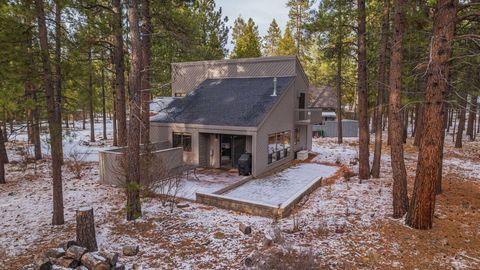Tiny photo for 57522 Tamarack #13, Sunriver, OR 97707 (MLS # 220215753)