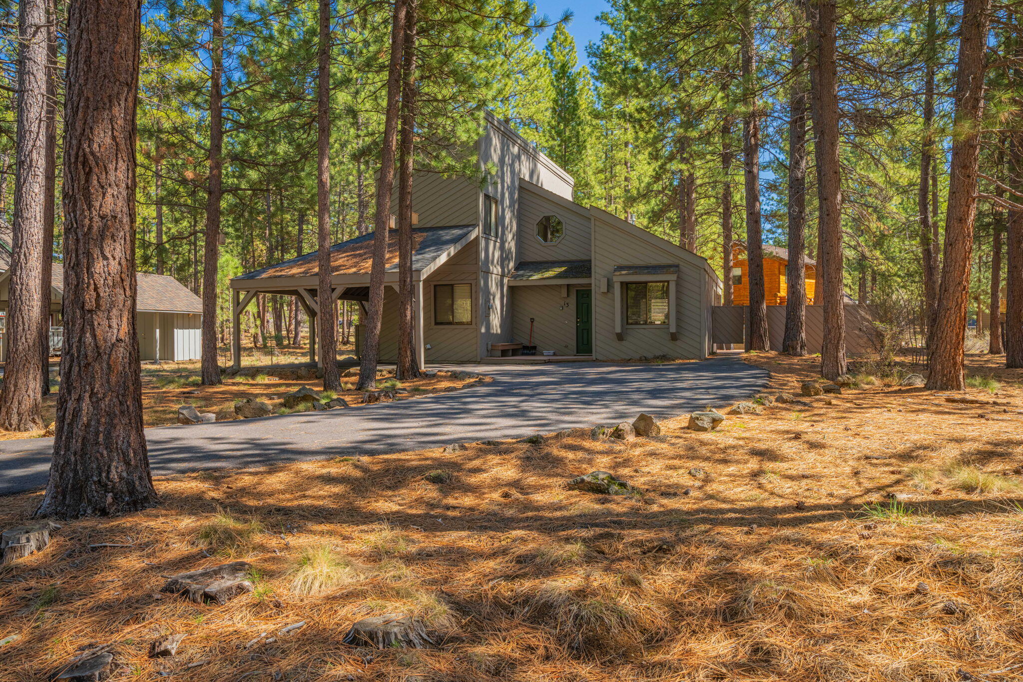 57522 Tamarack 13