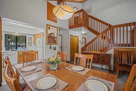 Tiny photo for 57522 Tamarack #13, Sunriver, OR 97707 (MLS # 220215753)