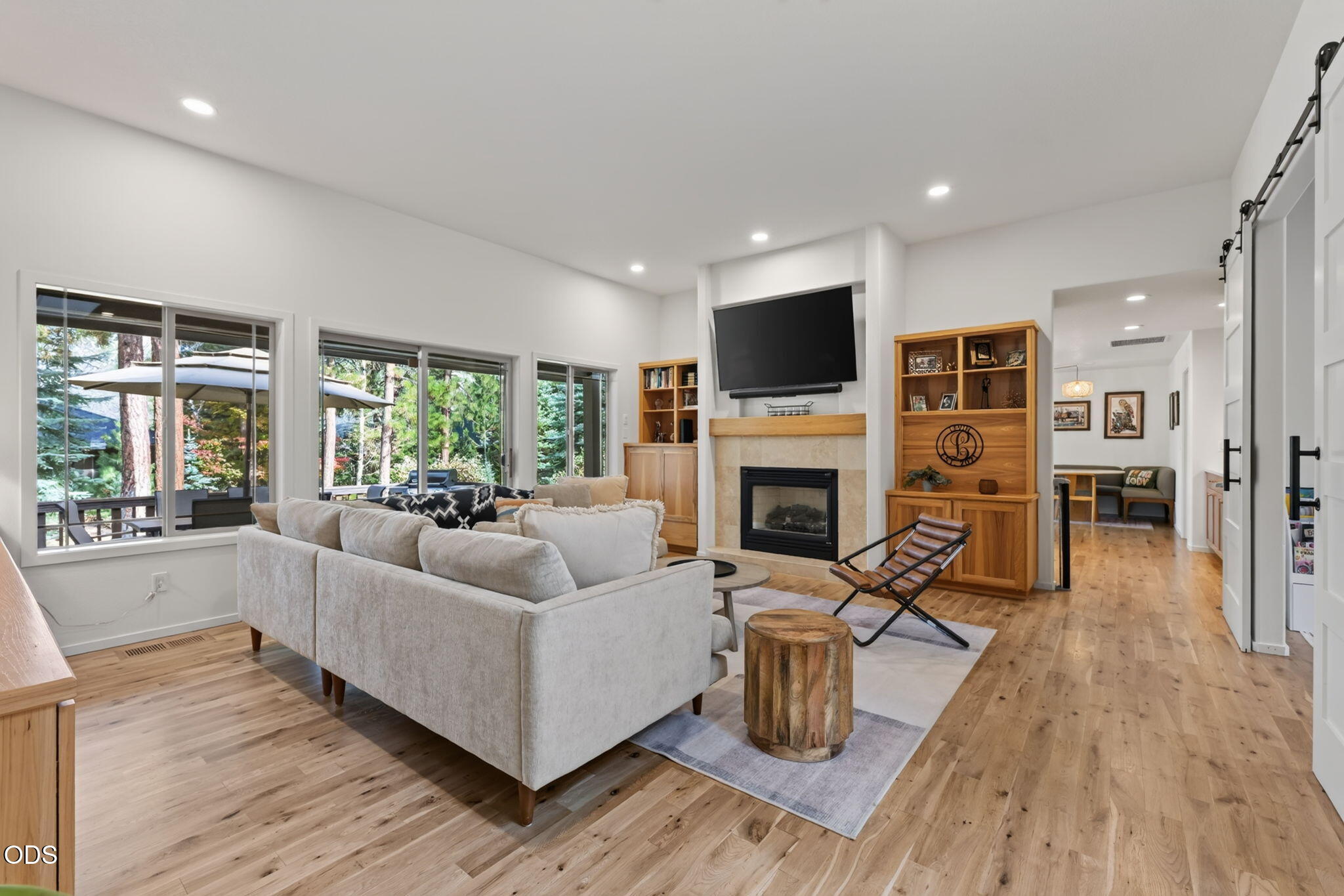 2871 NW Melville Drive