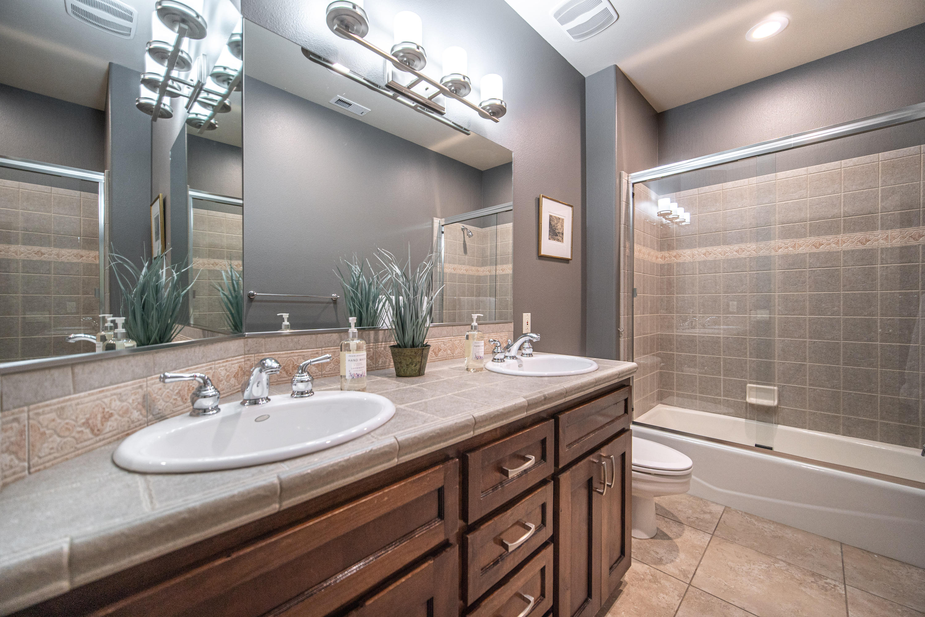 Awbrey Butte - Residential