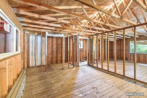Tiny photo for 273 Genverna Glen Gln, Grants Pass, OR 97527 (MLS # 220219539)