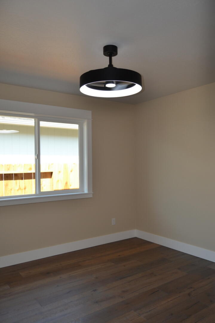 Buckmaster - Residential