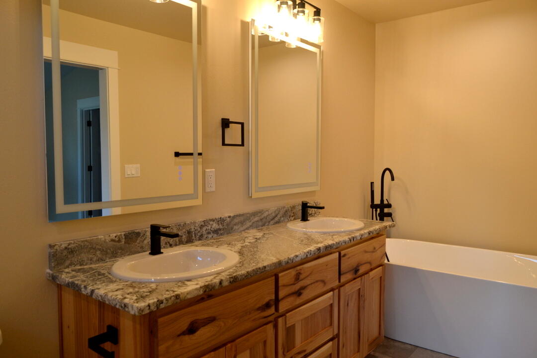 Buckmaster - Residential