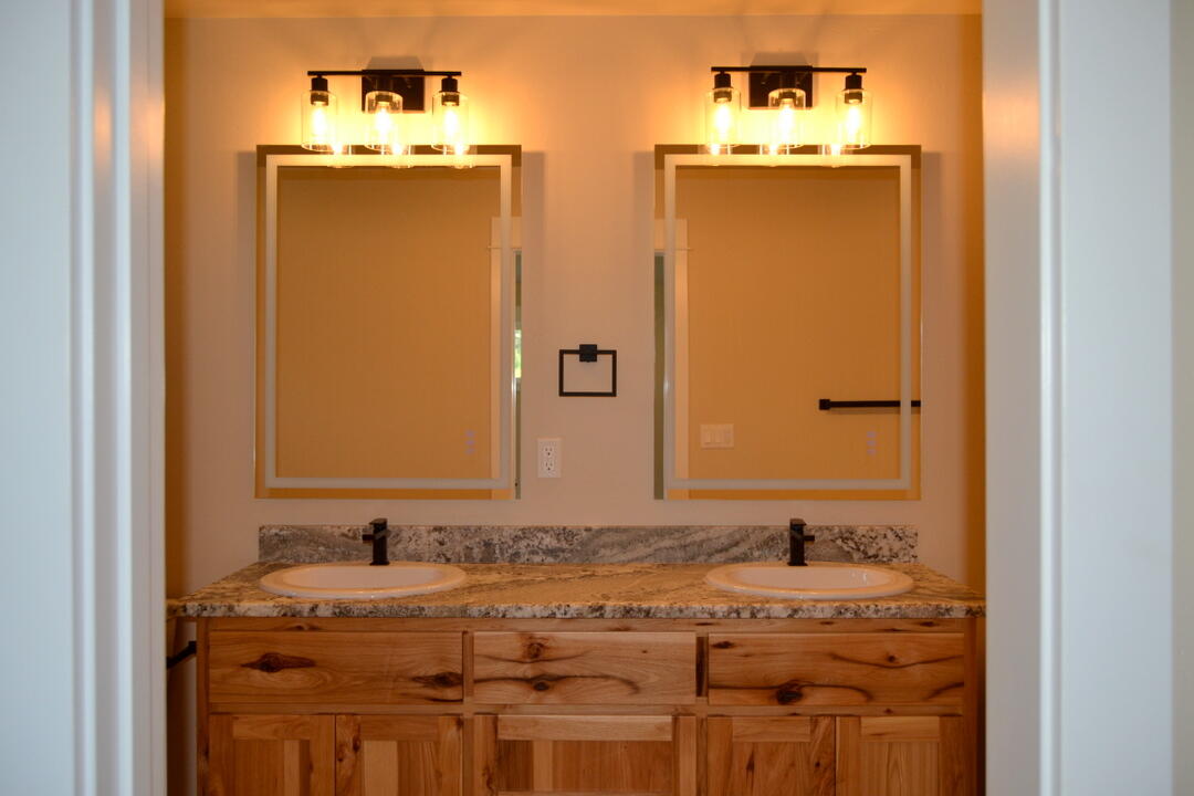 Buckmaster - Residential