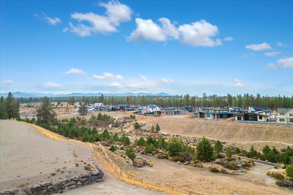 Discovery West Phase 5 - Residential