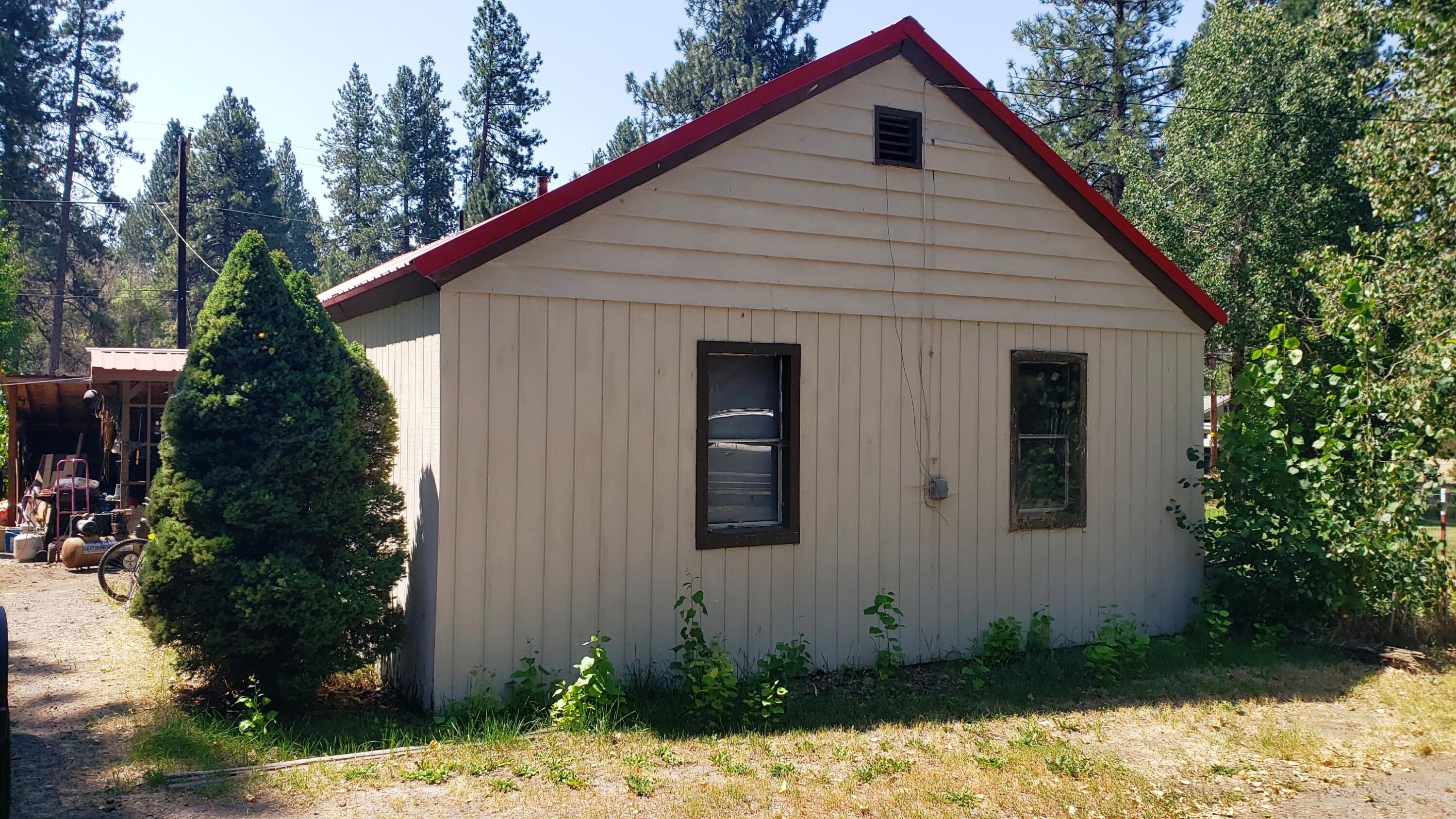 Chiloquin Acres - Residential