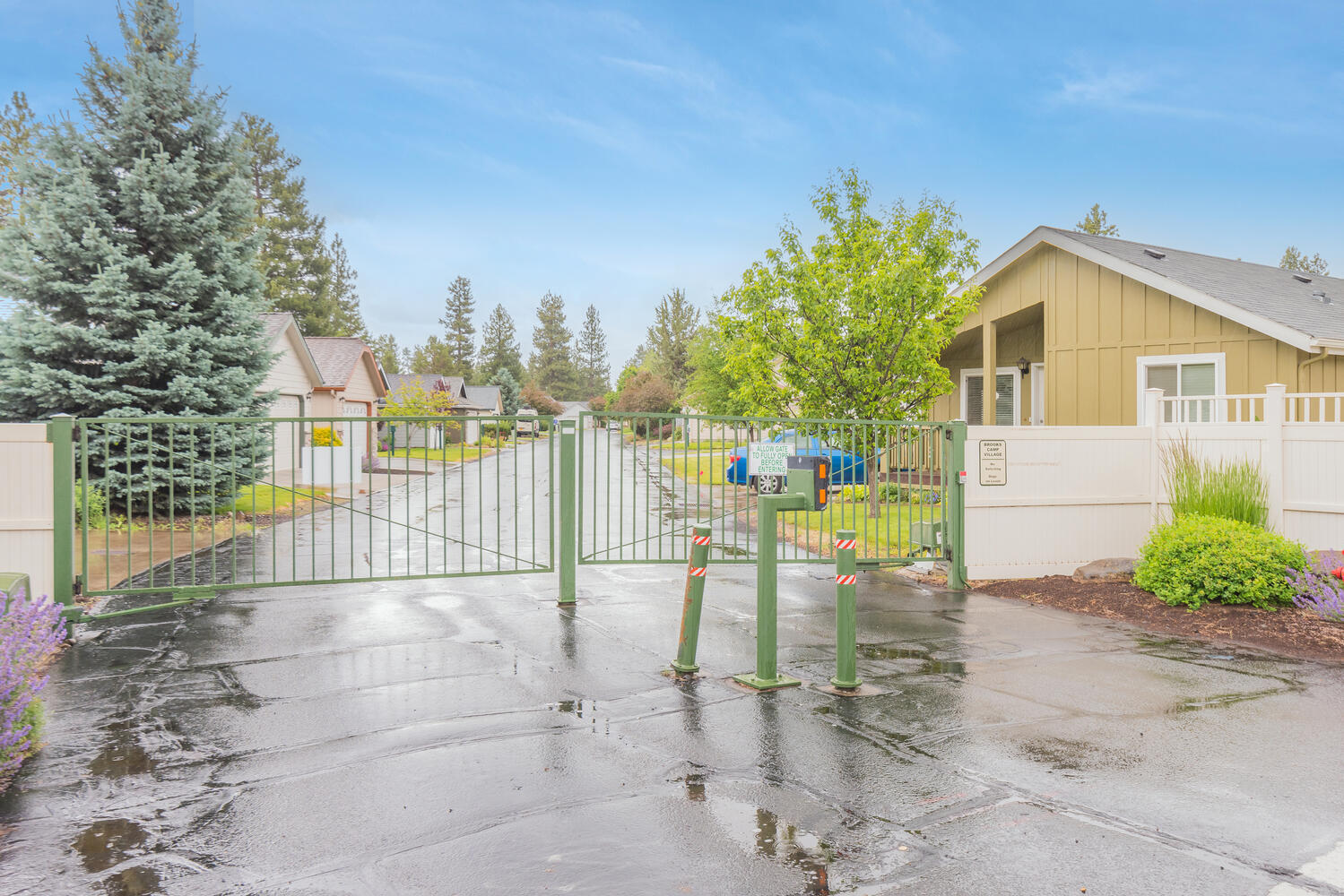 Pines At Sisters - Residential