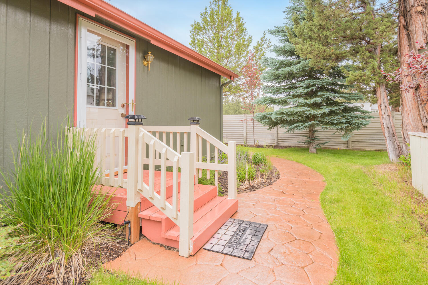 Pines At Sisters - Residential