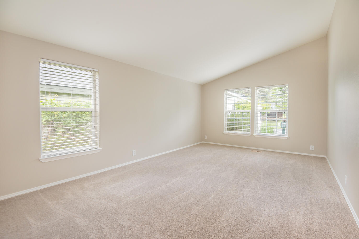 Pines At Sisters - Residential