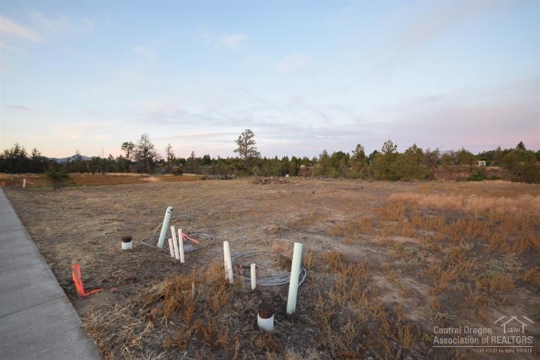 Canyon Rim Village - Land