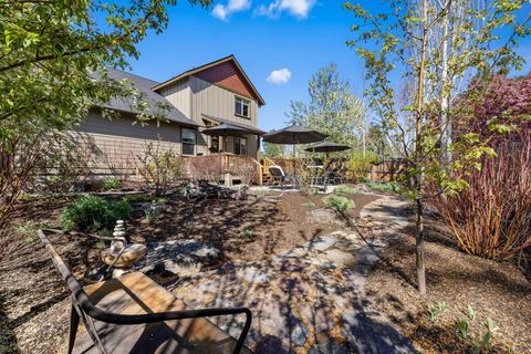 Tiny photo for 20177 Roper Lane, Bend, OR 97703 (MLS # 220220193)