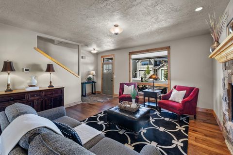 Tiny photo for 20177 Roper Lane, Bend, OR 97703 (MLS # 220220193)