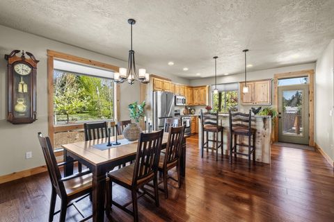 Tiny photo for 20177 Roper Lane, Bend, OR 97703 (MLS # 220220193)