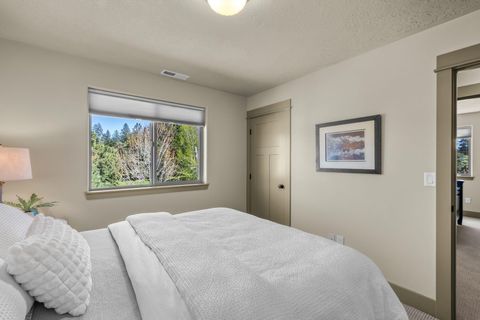 Tiny photo for 20177 Roper Lane, Bend, OR 97703 (MLS # 220220193)