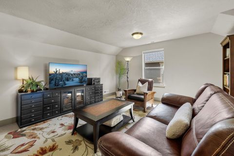 Tiny photo for 20177 Roper Lane, Bend, OR 97703 (MLS # 220220193)