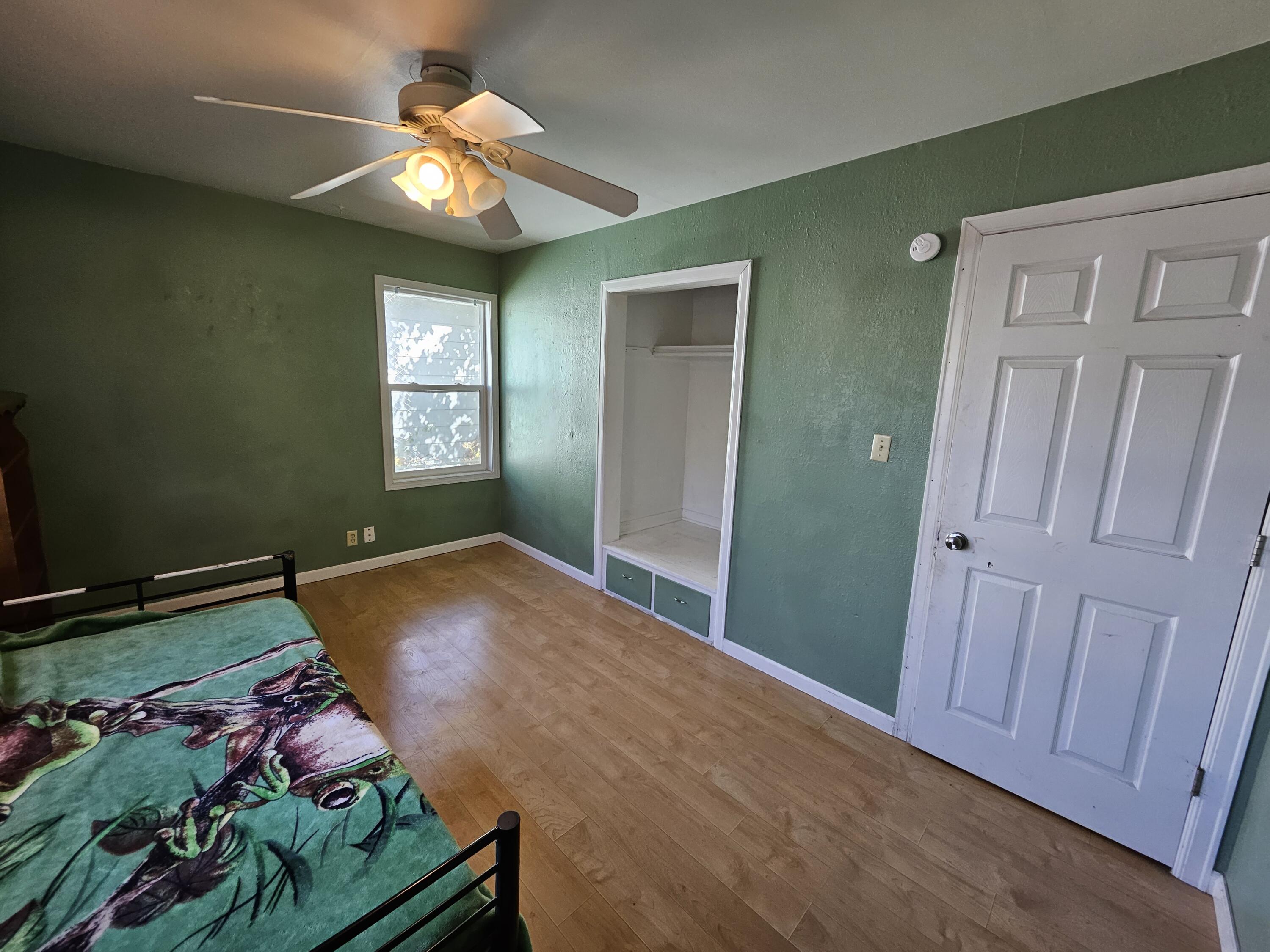 Old Orchard Manor - Residential