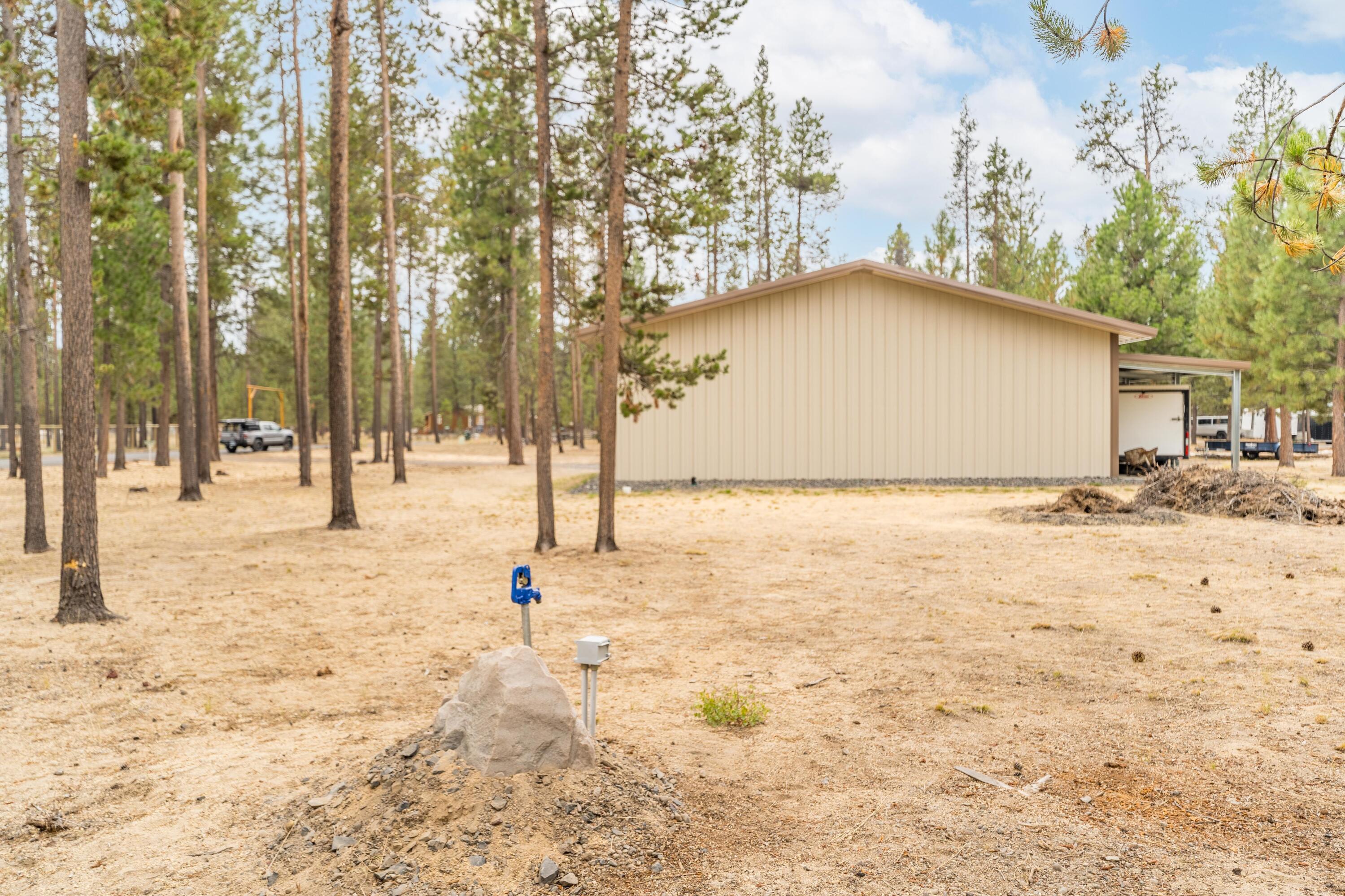 Wagon Trail Acreages - Land