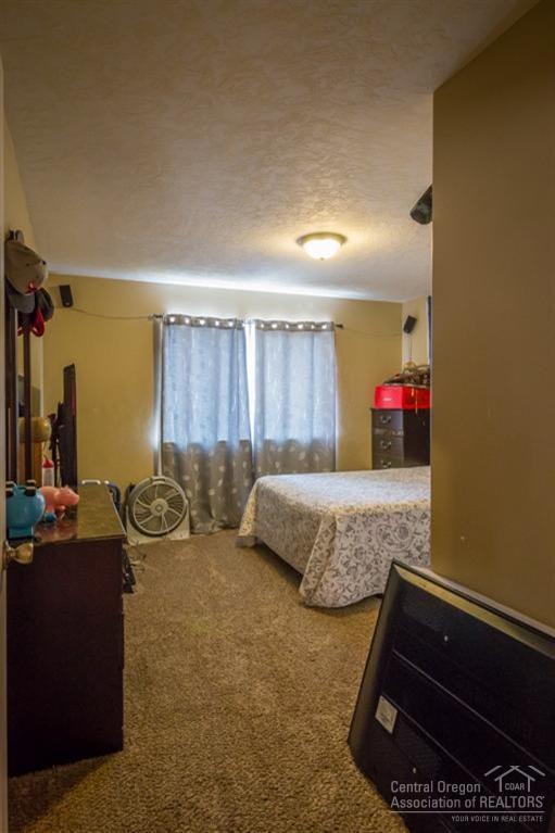 Ni Lah Sha Village - Residential