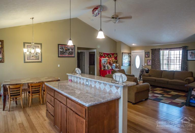 Ni Lah Sha Village - Residential