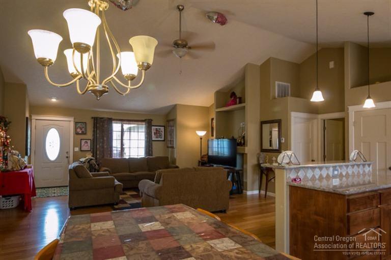 Ni Lah Sha Village - Residential