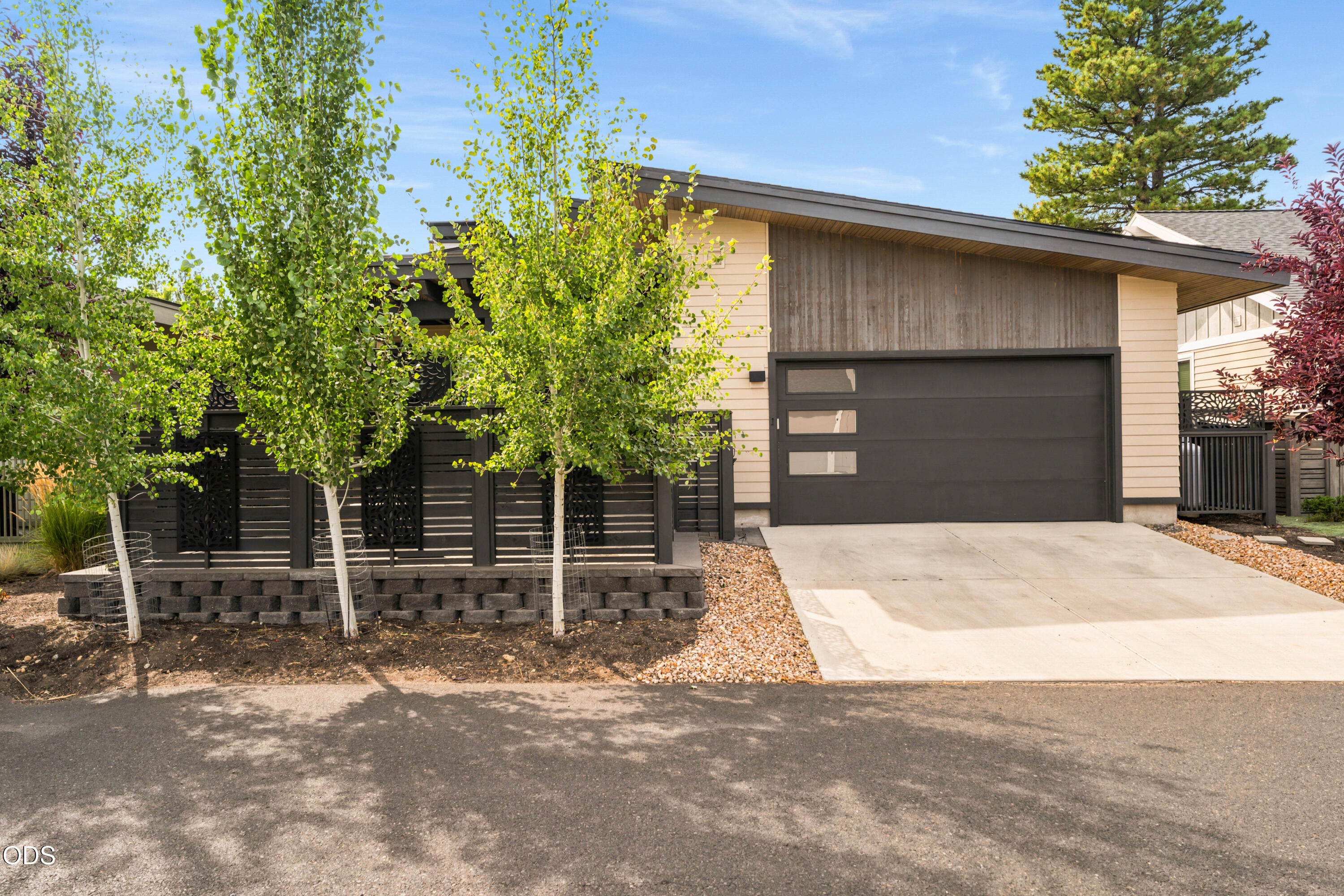 1036 N Forest Edge Drive
