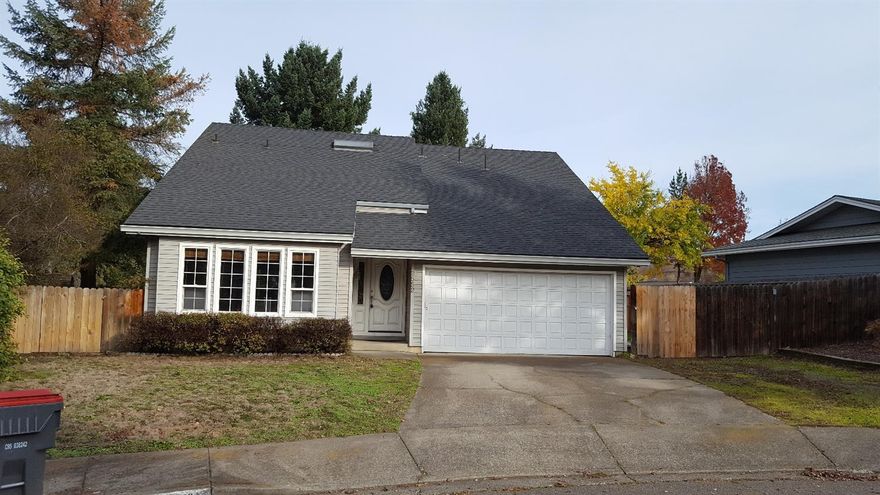 Nice well established neighborhood. 3 Bedroom 2 1/2 Bathroom. Over 1600 square feet. Large .21 acre lot. Home has open floor plan. Rv Parking