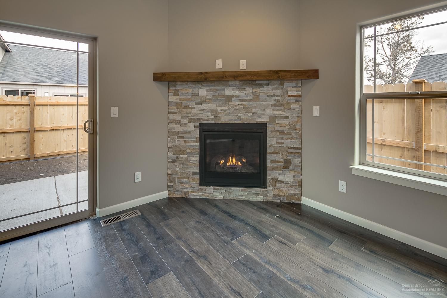 Fieldstone Crossing - Residential